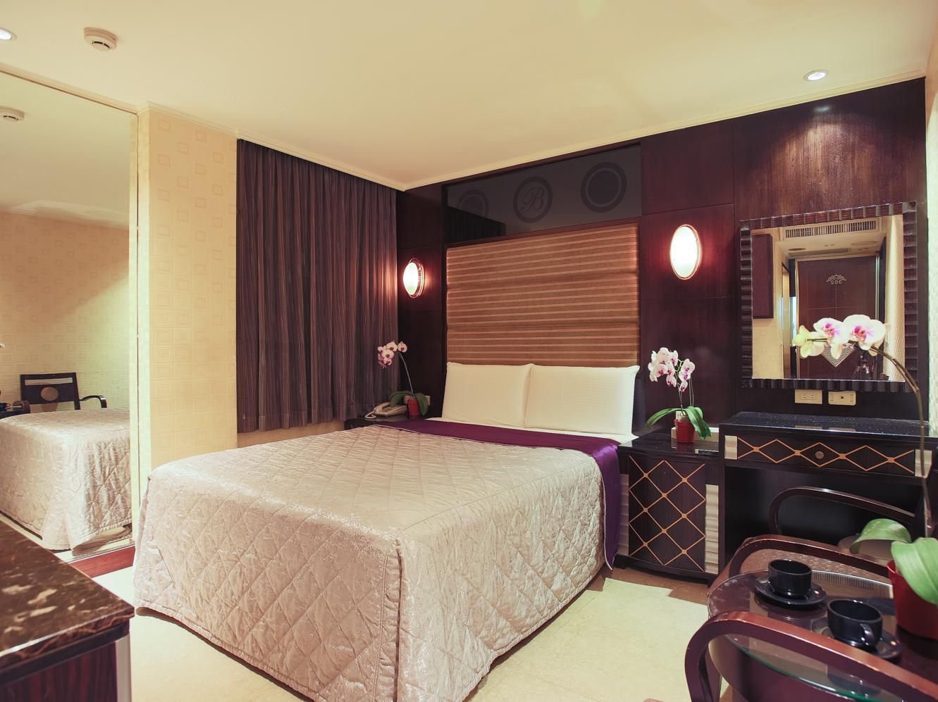 Best Love Boutique Hotel Taipei Exteriör bild