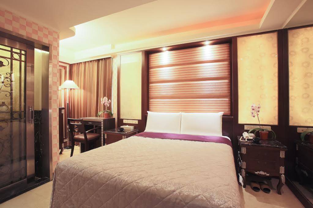 Best Love Boutique Hotel Taipei Exteriör bild