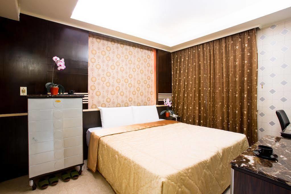 Best Love Boutique Hotel Taipei Exteriör bild